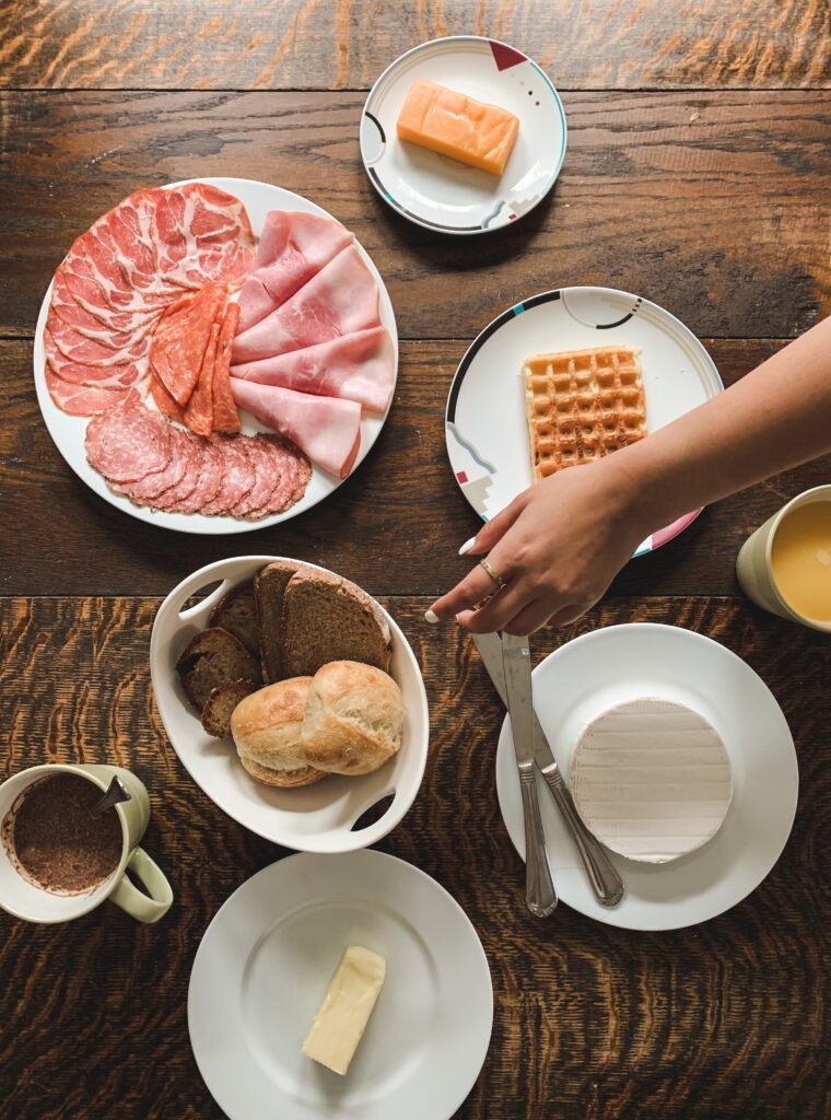 Brotzeit (breakfast) for German month